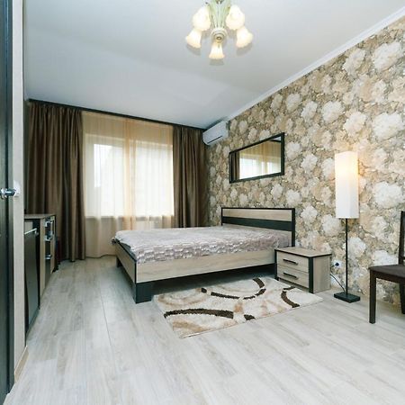 Poznyaky Apartments Patriotika Κίεβο Εξωτερικό φωτογραφία