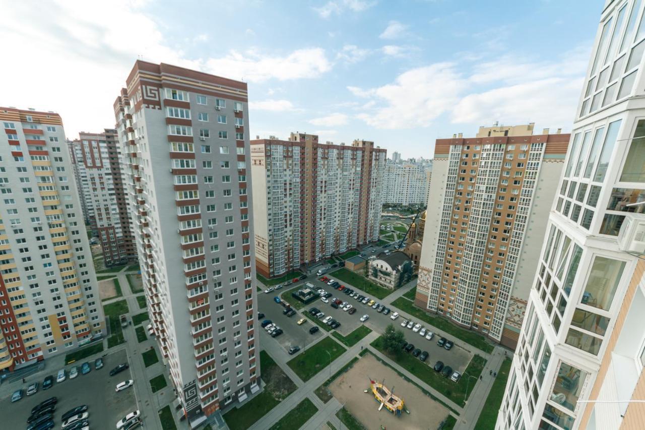 Poznyaky Apartments Patriotika Κίεβο Εξωτερικό φωτογραφία